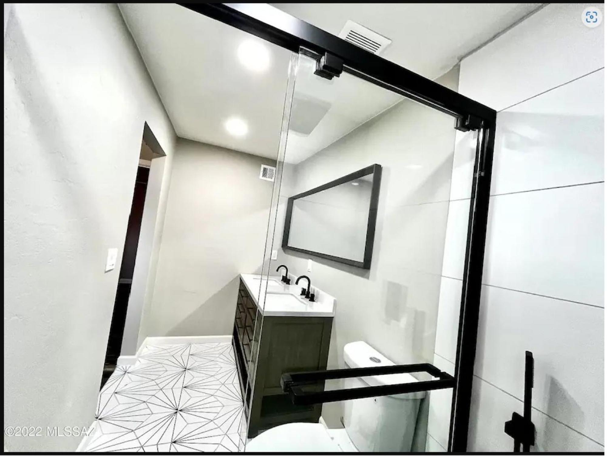 Private Home - Heated Pool, Billiards, Darts, Foosball, Fireplace, 5 Smart Tvs, Bbq, Cotton Bedding - The Saguaro Sanctuary, Pool Heat Optional 투산 외부 사진