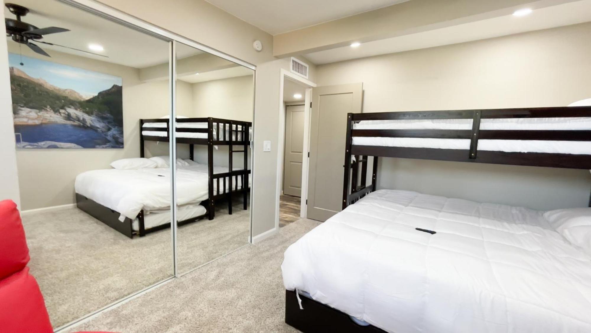 Private Home - Heated Pool, Billiards, Darts, Foosball, Fireplace, 5 Smart Tvs, Bbq, Cotton Bedding - The Saguaro Sanctuary, Pool Heat Optional 투산 외부 사진