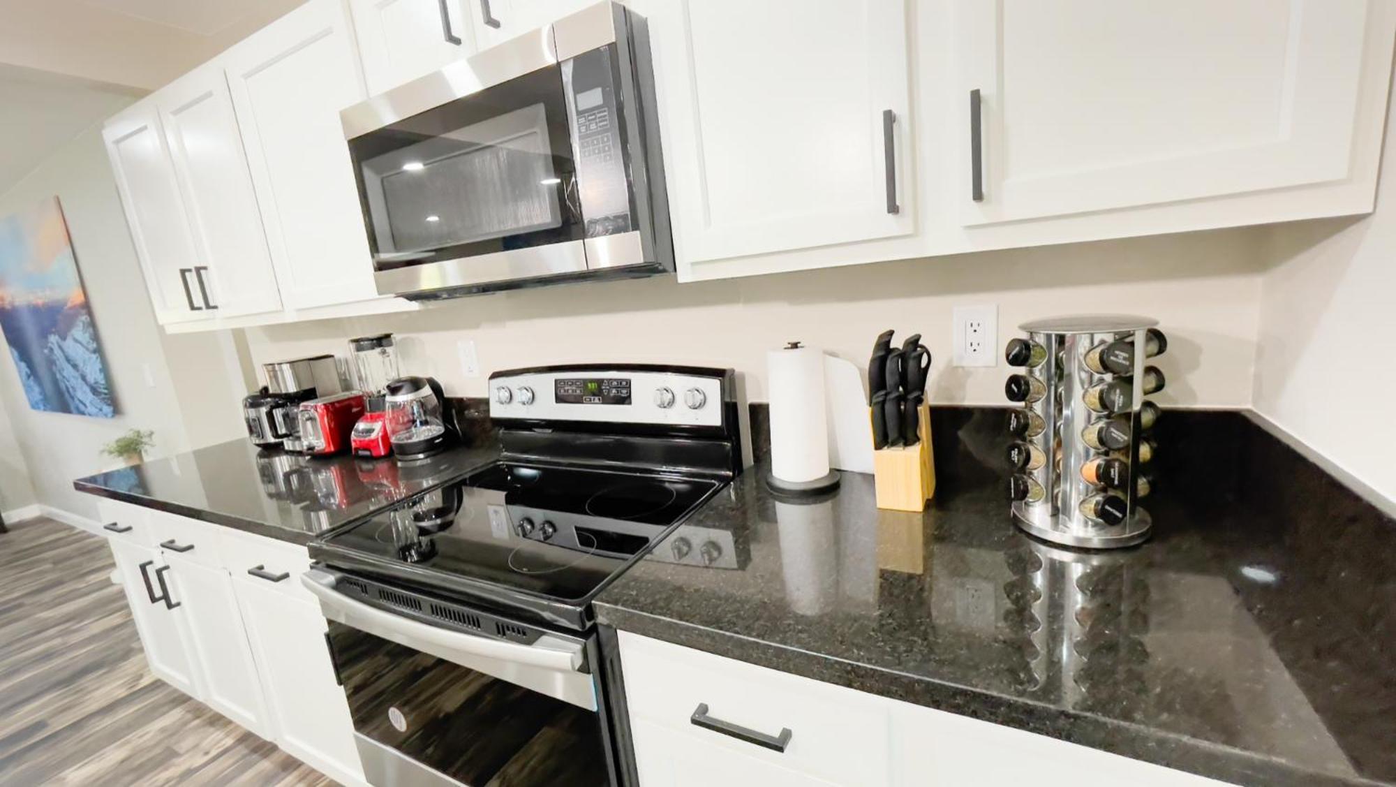 Private Home - Heated Pool, Billiards, Darts, Foosball, Fireplace, 5 Smart Tvs, Bbq, Cotton Bedding - The Saguaro Sanctuary, Pool Heat Optional 투산 외부 사진